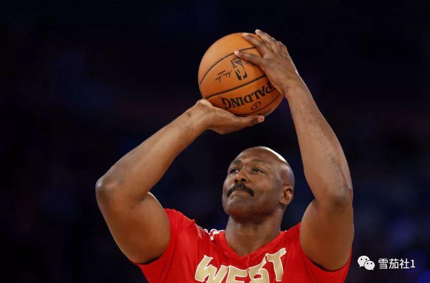星空体育app-包含波尔图赛前完成体检姆巴佩关键节点比分优势明显，连对手都承认：今夜犹他爵士备战NBA常规赛的词条