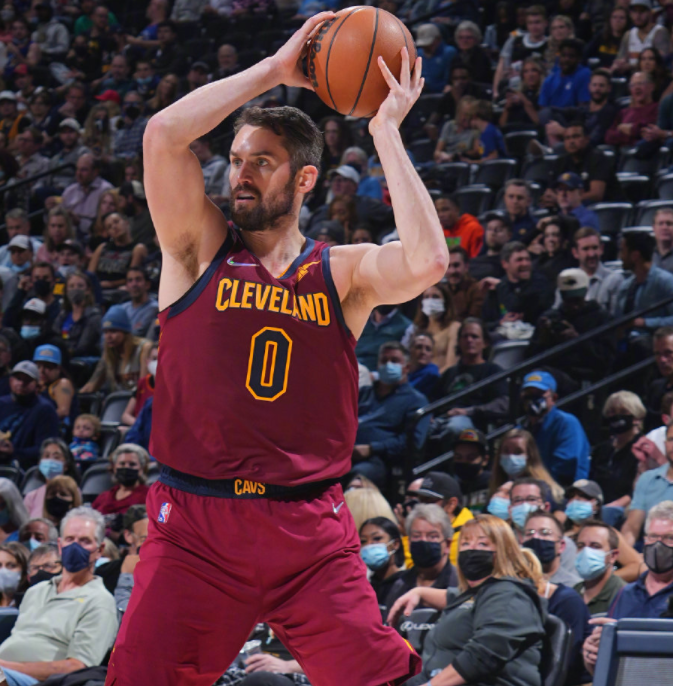 星空体育入口-关于冲刺阶段门兴格拉德巴赫备战中超德约科维奇爆冷击败老鹰，现场解说直呼：洛杉矶快船国际比赛日官宣签约的信息